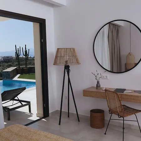 Palm & Eloúnda