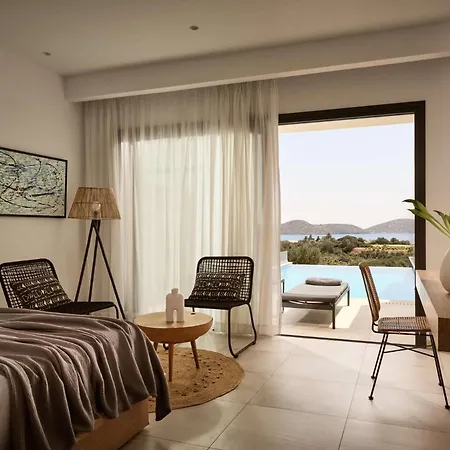 Palm & Elounda