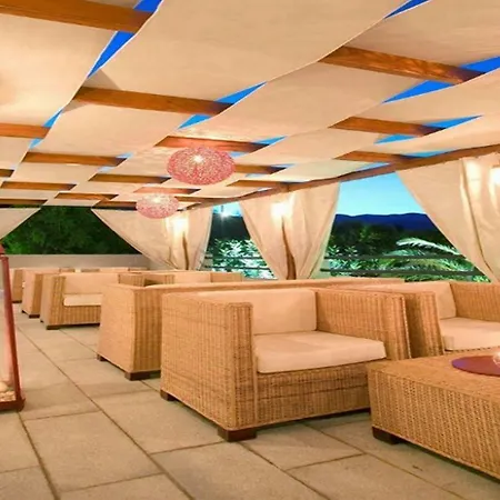 Palm & 4* Elounda